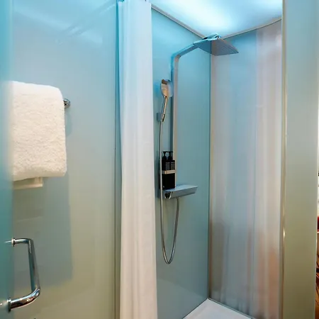 Citizenm 4*