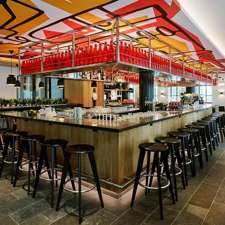 Citizenm Hotel 4*