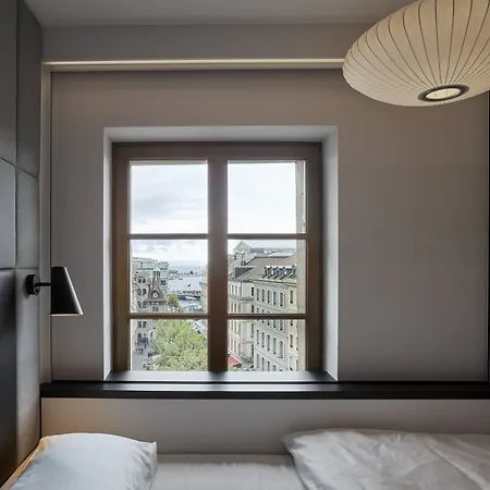 Citizenm Hotel 4*